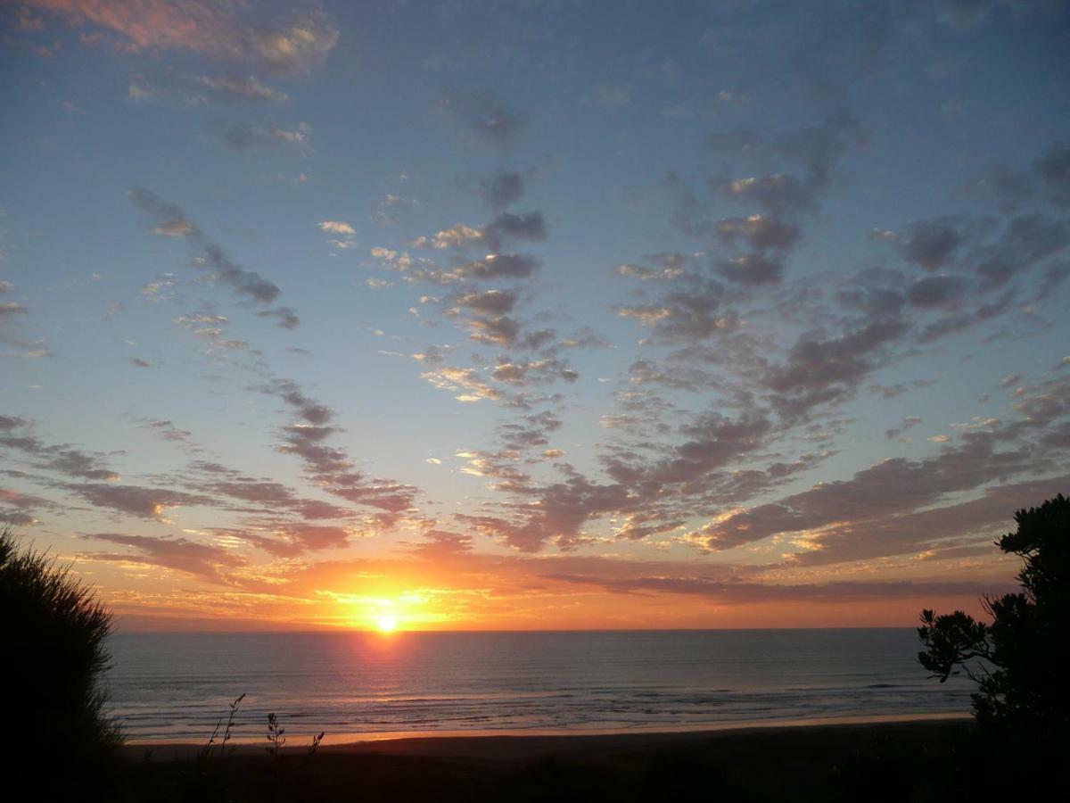 Bethells Beach Cottages Exterior foto